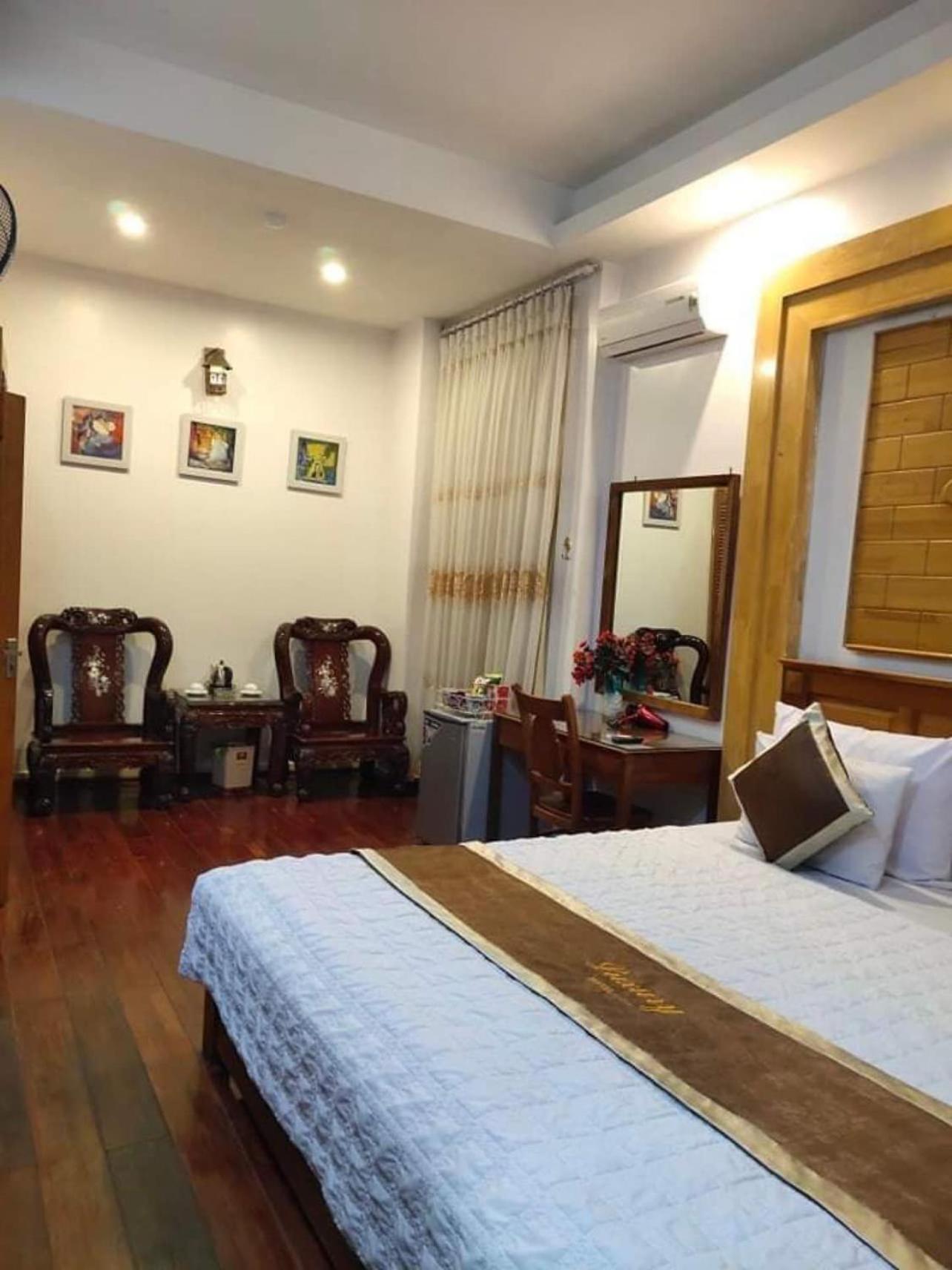 Luxury Hotel 2 Hp- By Bay Luxury Hai Phong Exterior photo